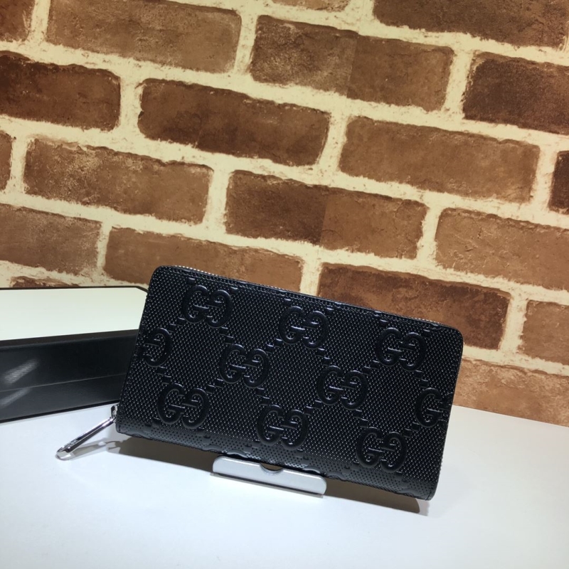 G*u*i wallets & purse